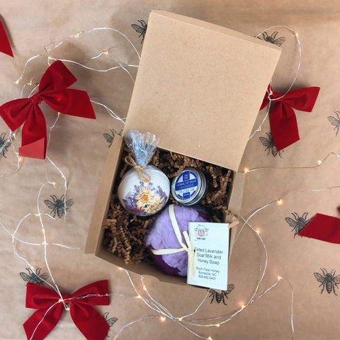 Bath & Beauty Gift Box - Lavender