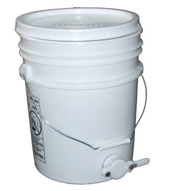 Honey Bottling Bucket w/ Gate